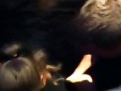 Sexual de ataque, o jovem de cavernas