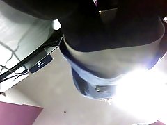 Sexo com alina li na janela do carro