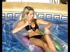 Menina "sexy" seduziu o cara