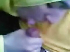Louca menina entregou no primeiro encontro